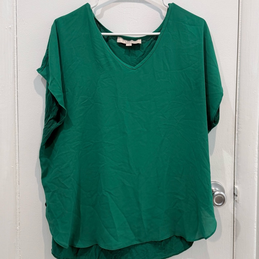 LOFT Green Cap Sleeve Blouse